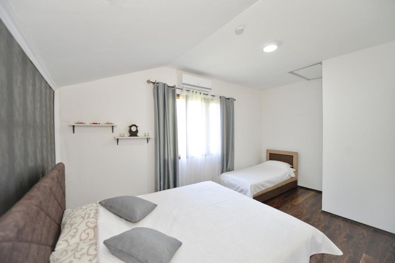 Vila Andrea Danilovgrad エクステリア 写真
